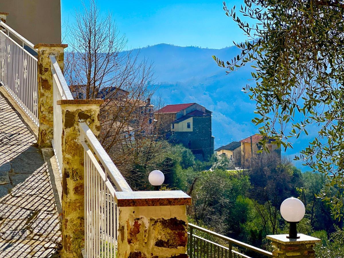 Casa Vacanza Paola Aurigo Eksteriør bilde